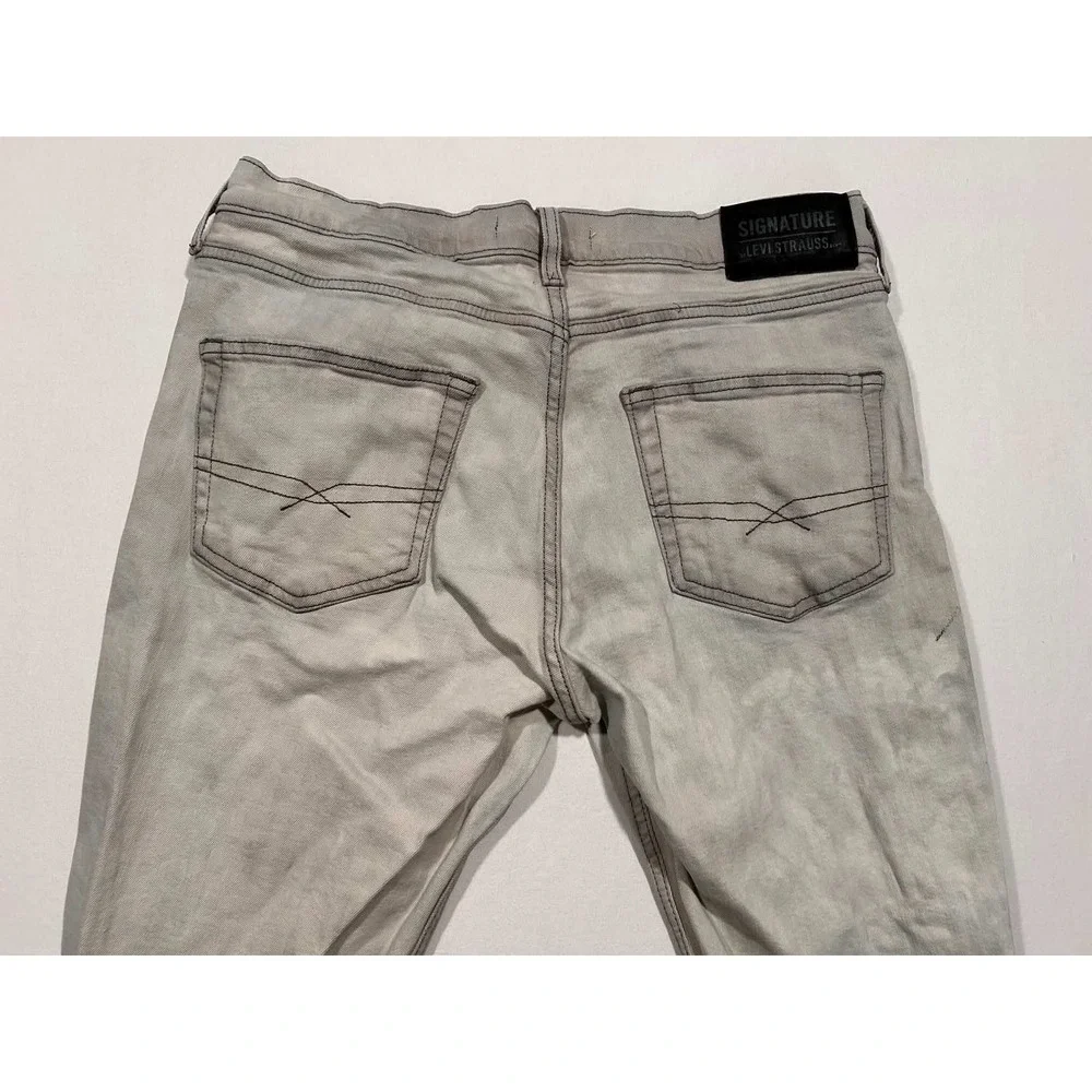 Signature by Levi Strauss signature by